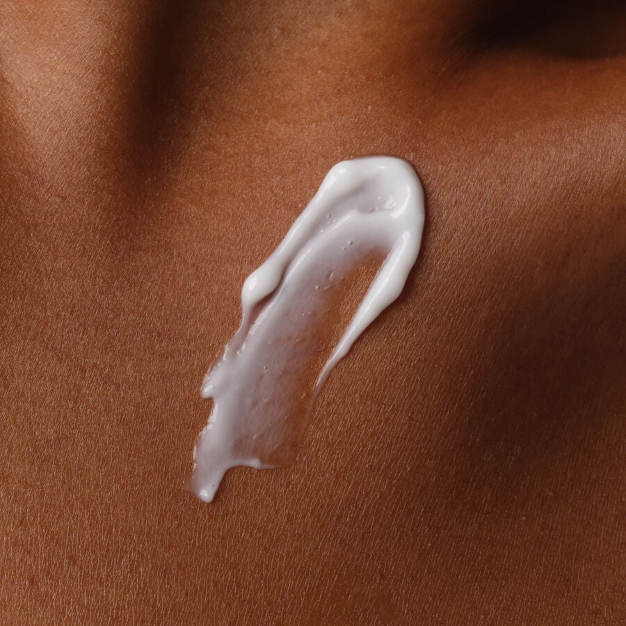 natural-moisturizing-factors-inulin-body-lotion-f8 ORD-Body-Care-Bundles-Brief-NMF-application-shot.jpg